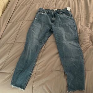 Abercrombie Curve Love Ankle Straight Ultra High Rise